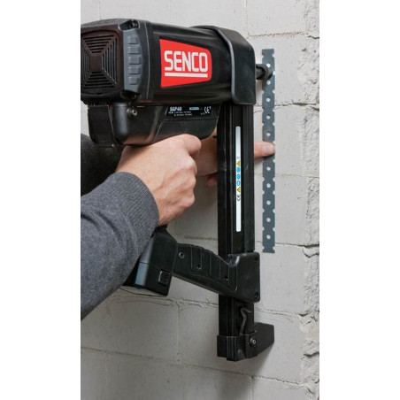 CLOUAGE ET ACCESSOIRES
    